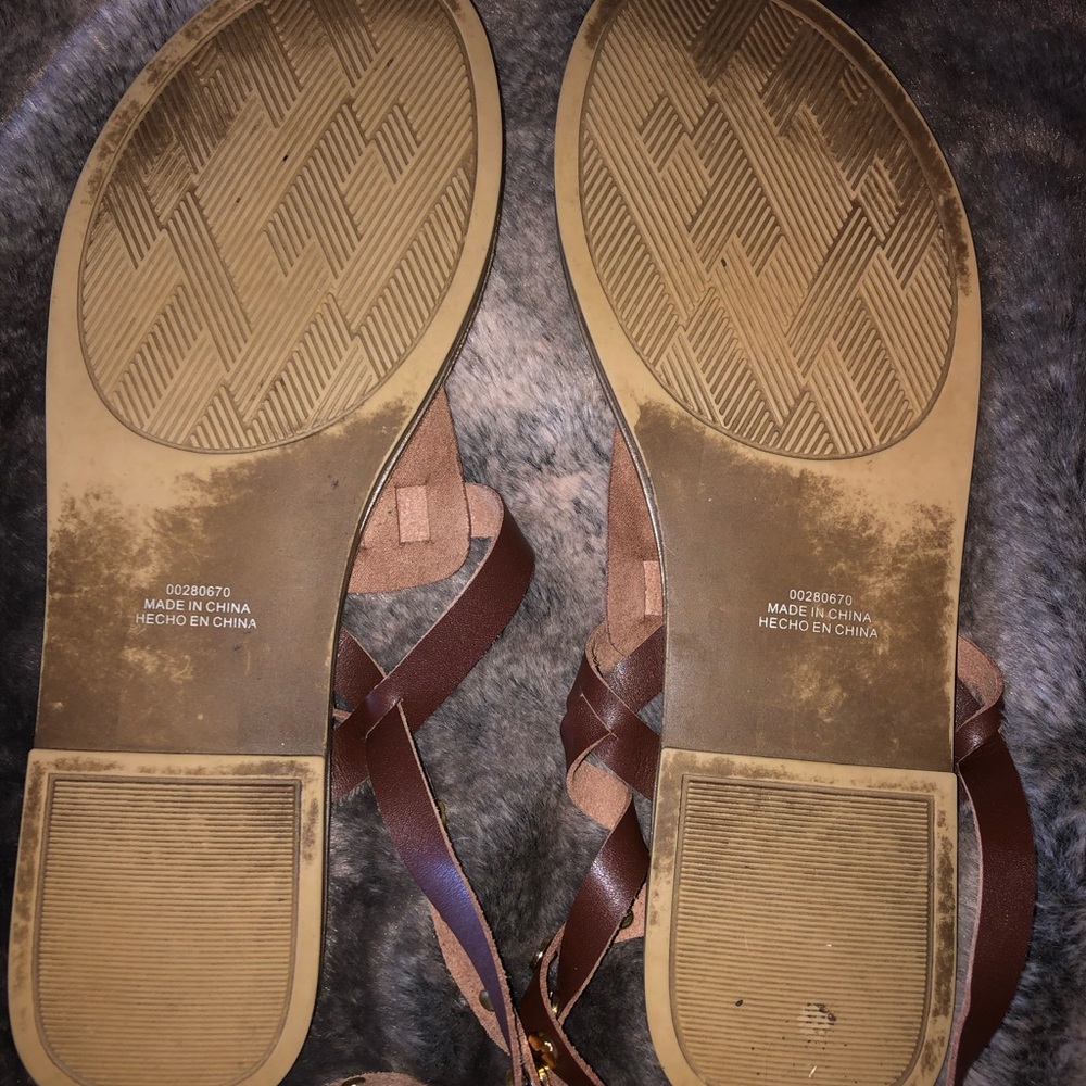 Sandals - Picture 3 of 3